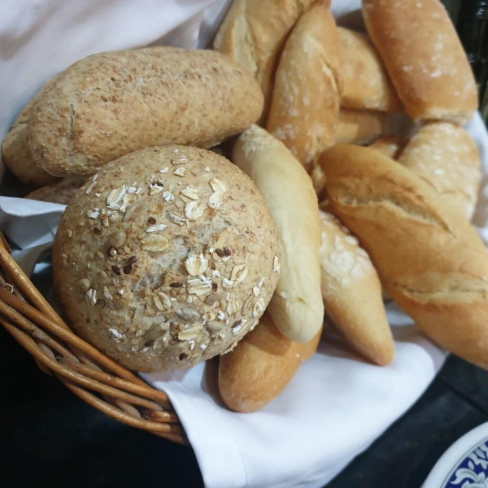فندق لاس نيفيس غرناطة المظهر الخارجي الصورة